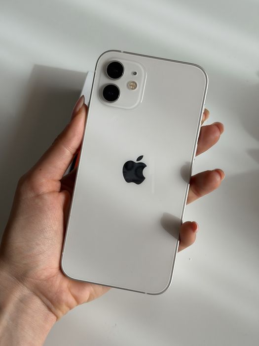 Iphone 12 - 64GB