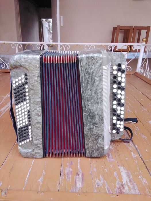 Баян ссср шикарный