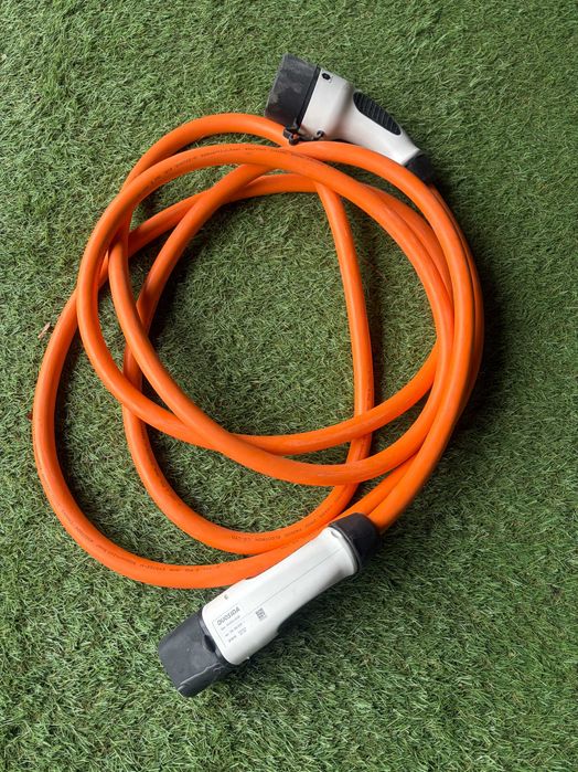 Cablu de incarcare masini electrice