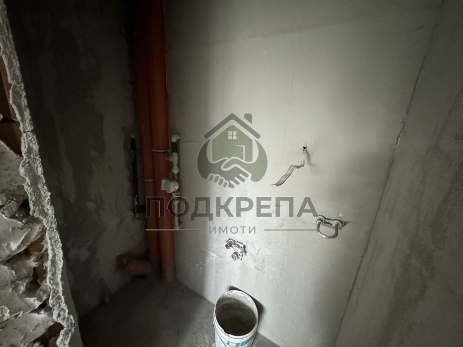 Дава се под наем Тристаен апартамент в Пловдив, Мараша - 120 кв.м за 612 € - Снимка #8