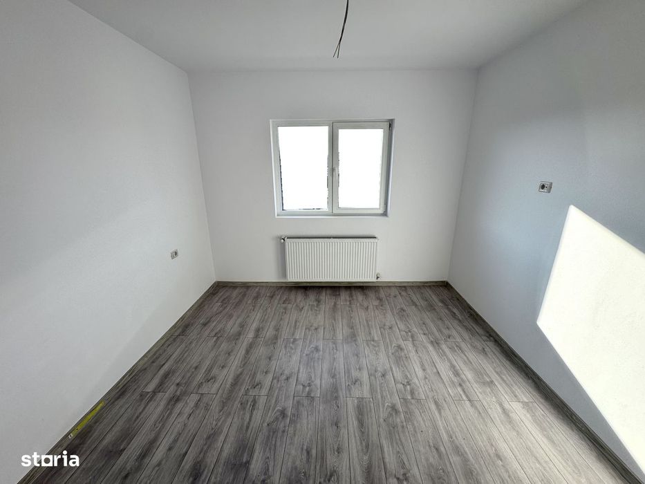 Pozitie buna! ASFALT! CANALIZARE! Vila 4 camere, Bucium-Lidl