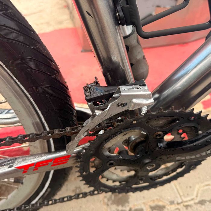 Merida Matts TFS 300 | Cadru aluminiu | Frane pe disc | Roti 26" | Shimano | SRAM
