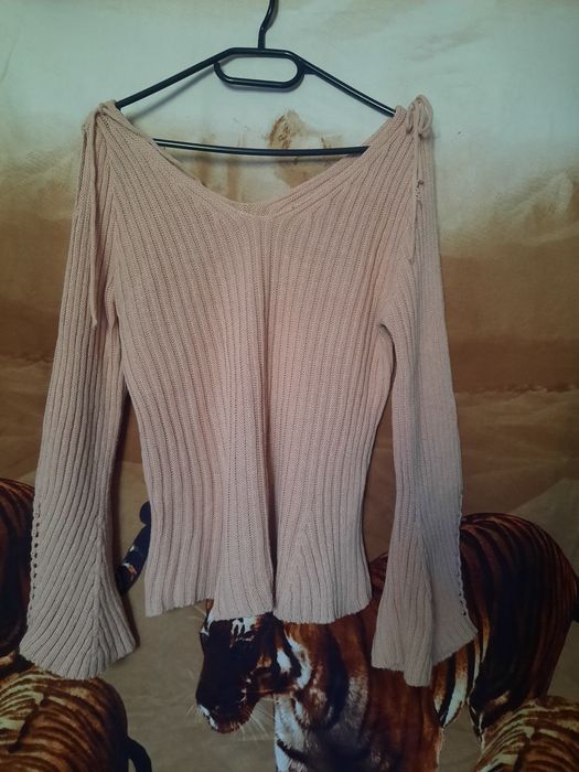 Пуловер, ръкав камбана, цвят пепел от рози