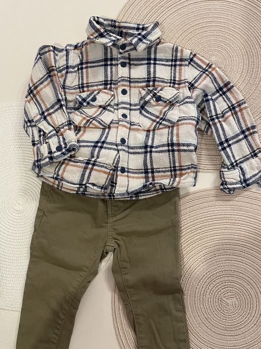 Blugi Next și cămăși pentru băiețel (Primark, Cool club, SoCute) de 9–12 luni (80 cm) (set: 3 cămăși + 1 pereche de blugi)