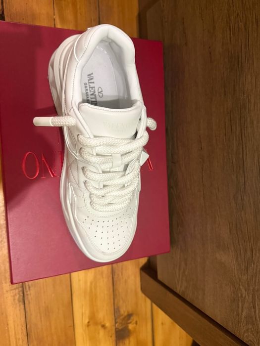Valentino Garavani One Stud XL