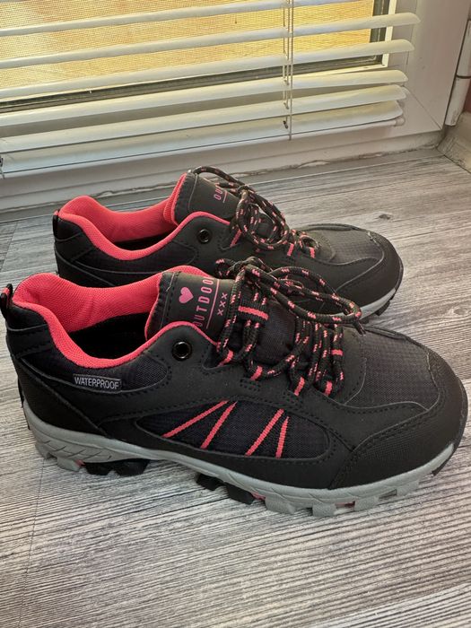Детски туристически хайкинг обувки