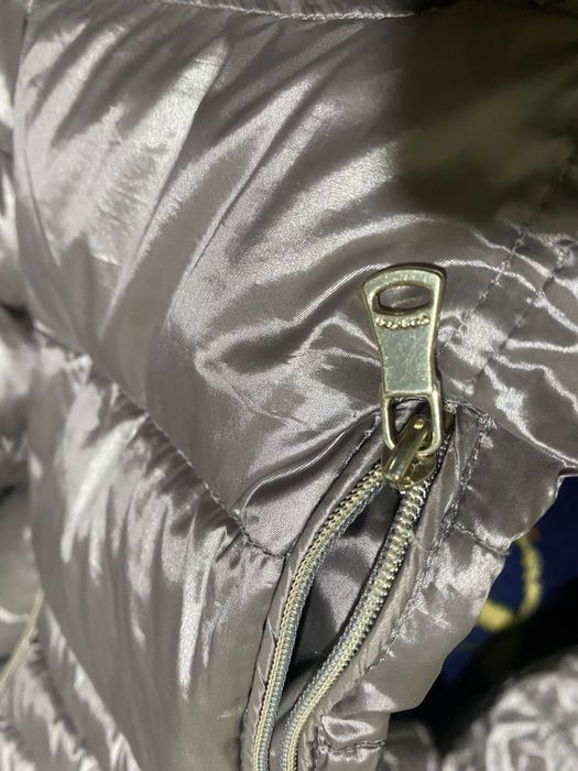 Куртка осенние б/у calvin klein kurtka kiyilgan kuzgi calvin klein