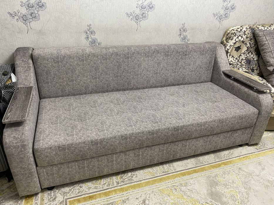 продам диван в хорошем состоянии