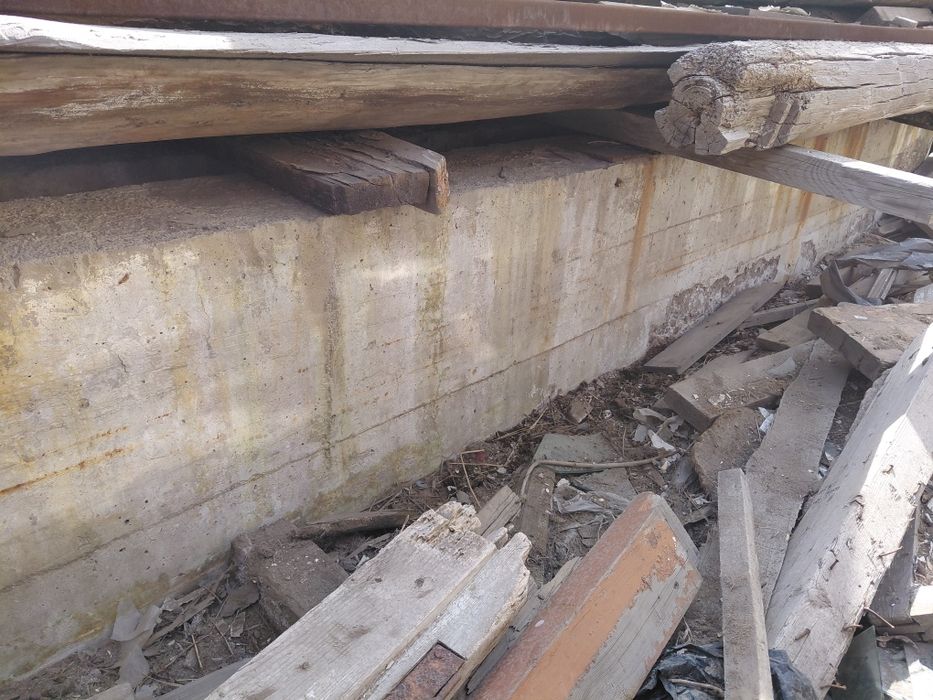 Продается ригеля 4штуки