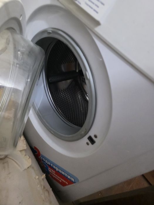 Продам стиральную машинку