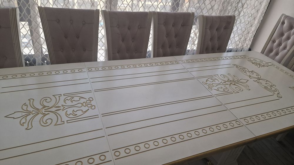 Сто и стулья набор