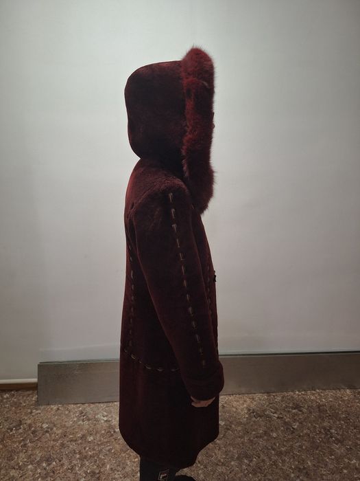 Продам шубу мутон (облегченная)