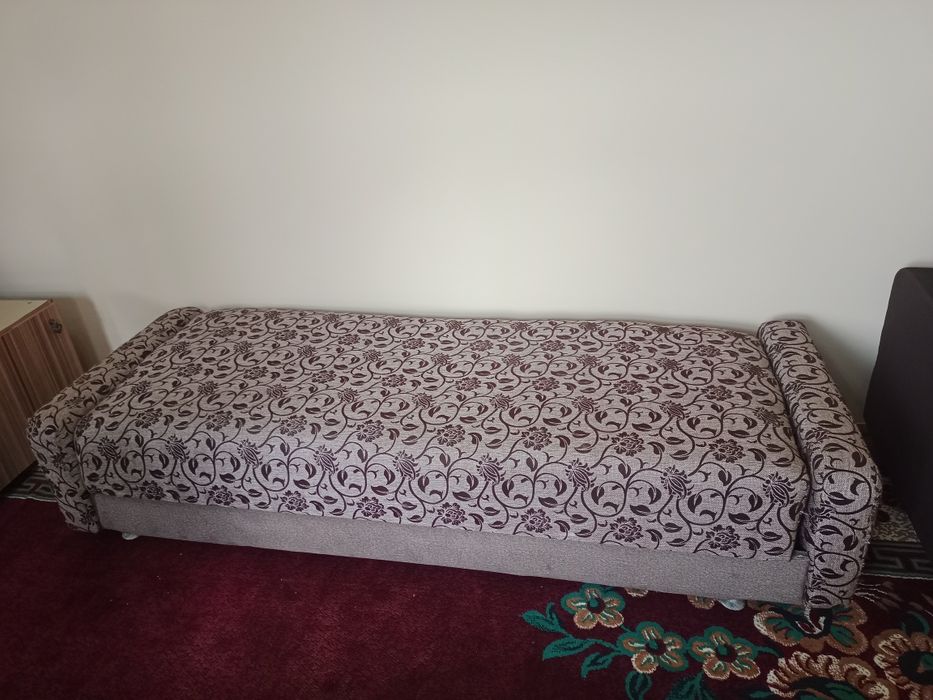 Продается диван к