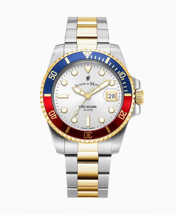 Продавам кварцов JACQUES DU MANOIR PRO SCUBA 43, в гаранция.