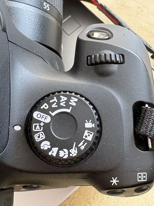 Canon 4000D + обектив 18-55mm