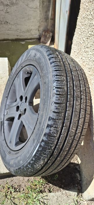 Джанти с гуми Pirelli Scorpion за Suzuki Grand vitara