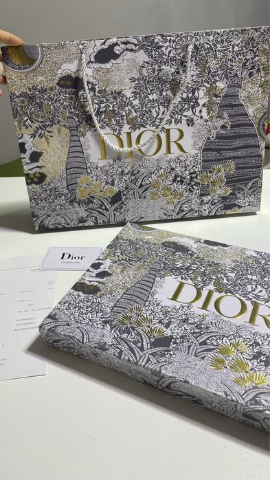 Брендовые упаковки для платков