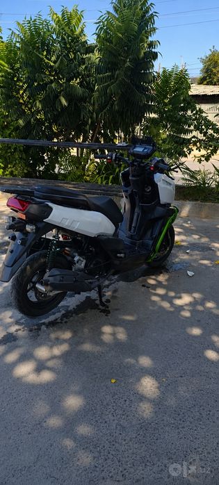 Продам скутер Tank 2