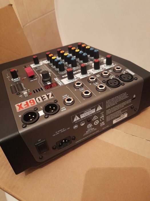 Продавам чисто нов Миксер ALLEN/ HEATH ZED6 FX