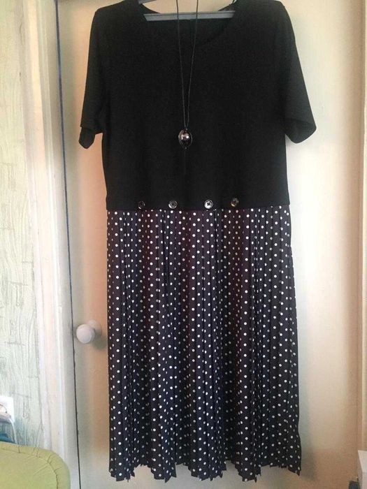 Платье - все новые 48-52 раз.