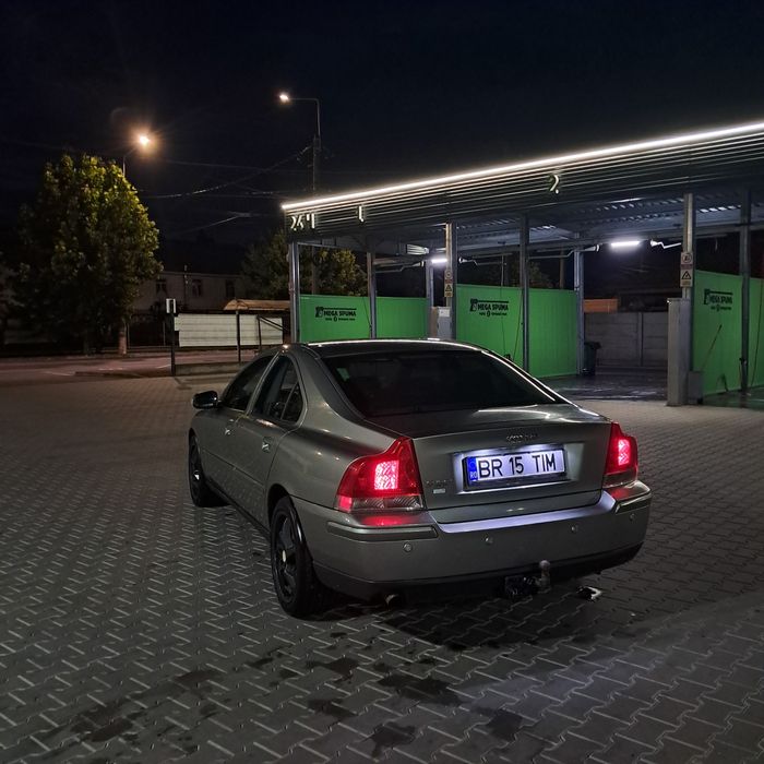 Vând sau schimb Volvo s 60