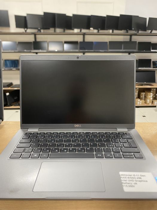 Ноутбук Dell i5-11gen/RAM8/SSD256