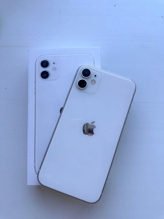 продам айфон 11..
