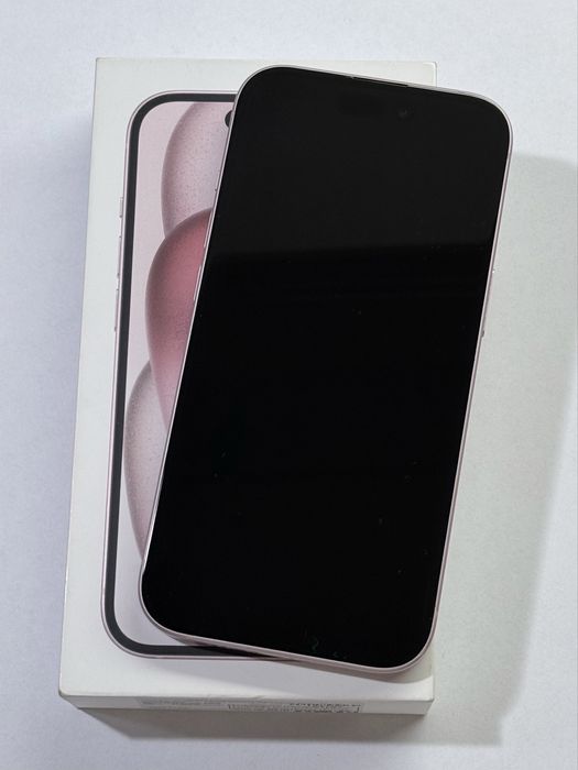 iPhone 15 Pink 95% battery