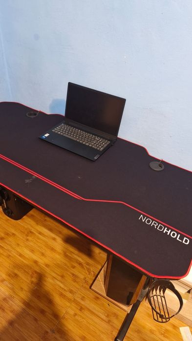 Birou Gaming Shark GD Hold