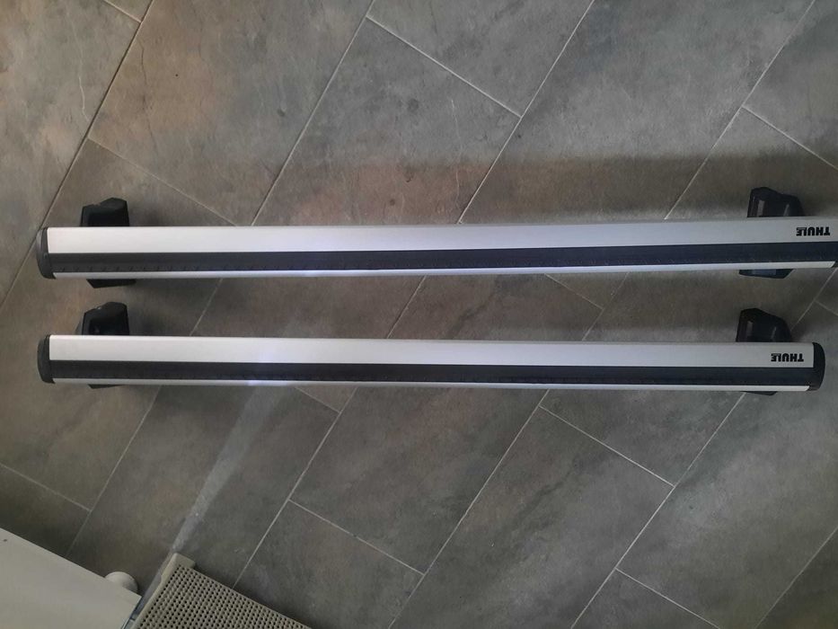 Set Bare Thule, folosite o singură dată! Toate accesoriile incluse.