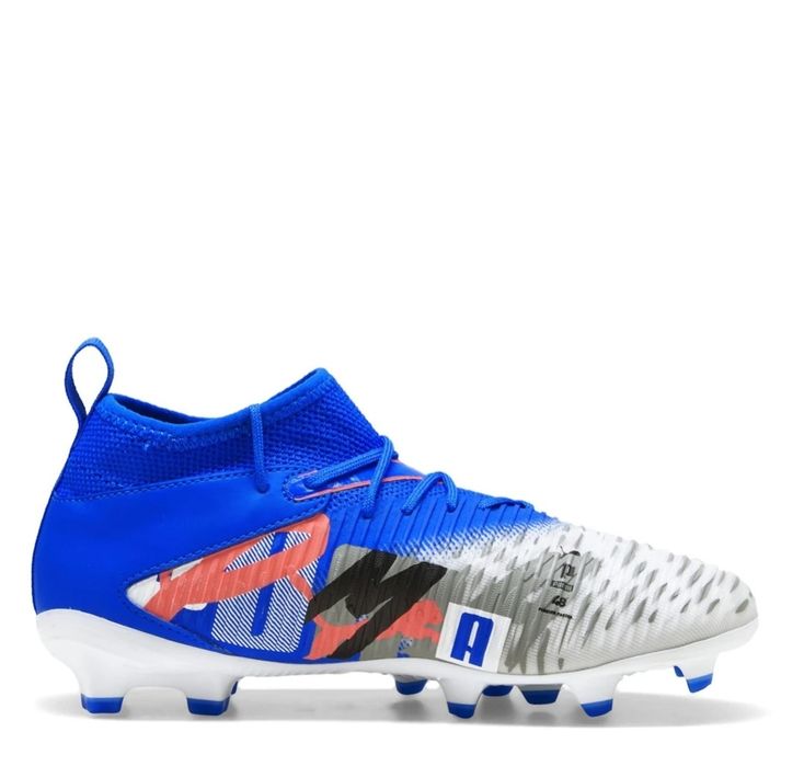 Детски футболни бутонки