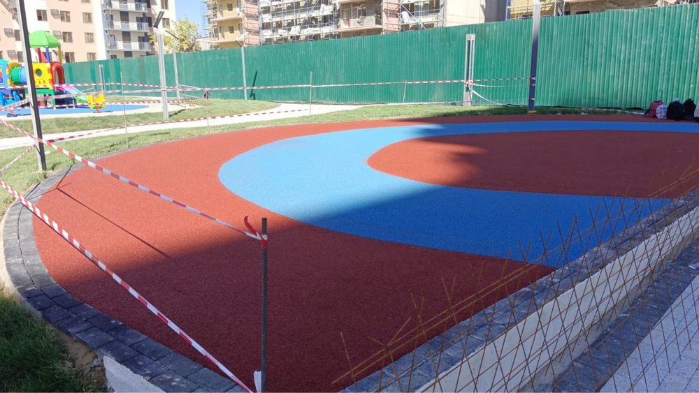 Бесшовное резиновое покрытие для спортивных площадок, rezina qoplamasi