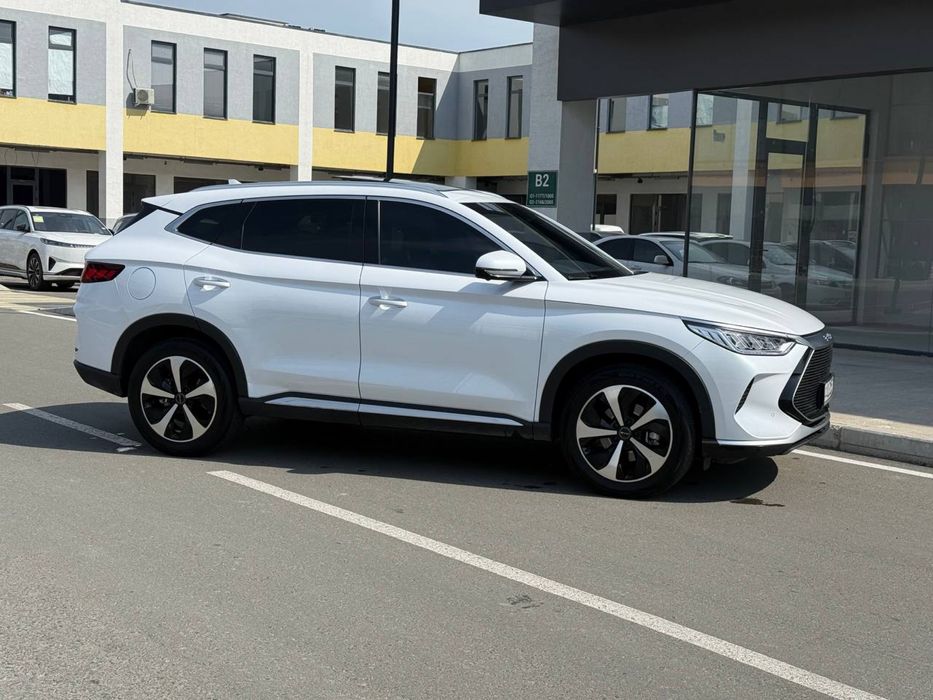 BYD Song Plus DM-i Champion 2023 — 3