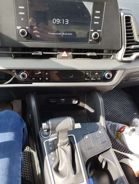 Kia sportage Luxe 1 поз.