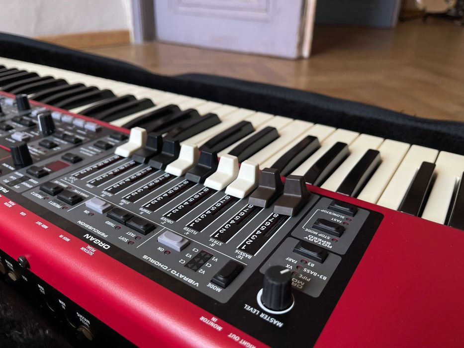 Nord Electro 5D - Pian Digital