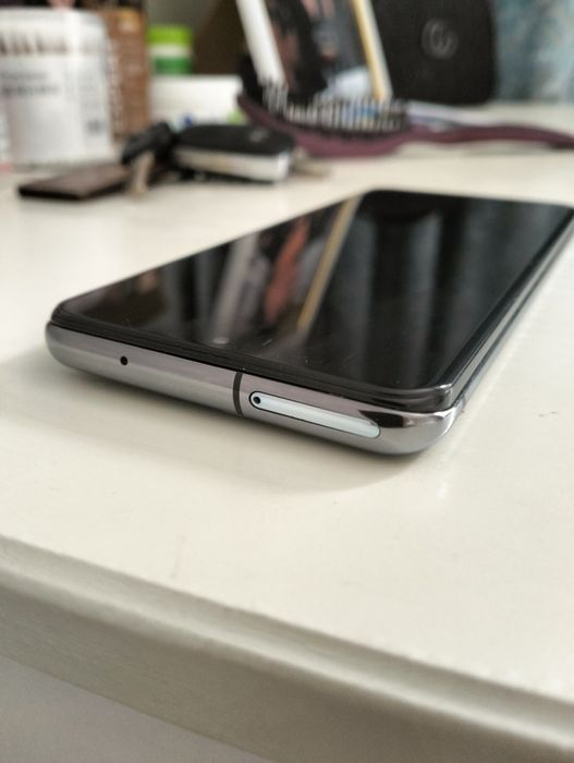 Телефоны смартфоны Samsung s20