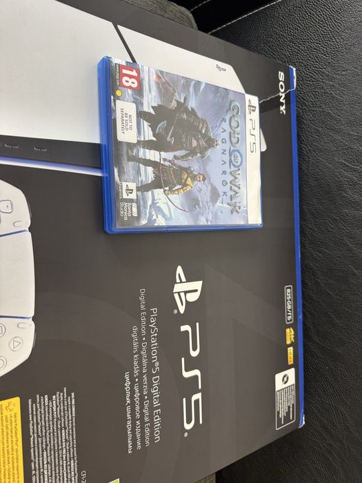 ***God of War Ragnarok (PS5)