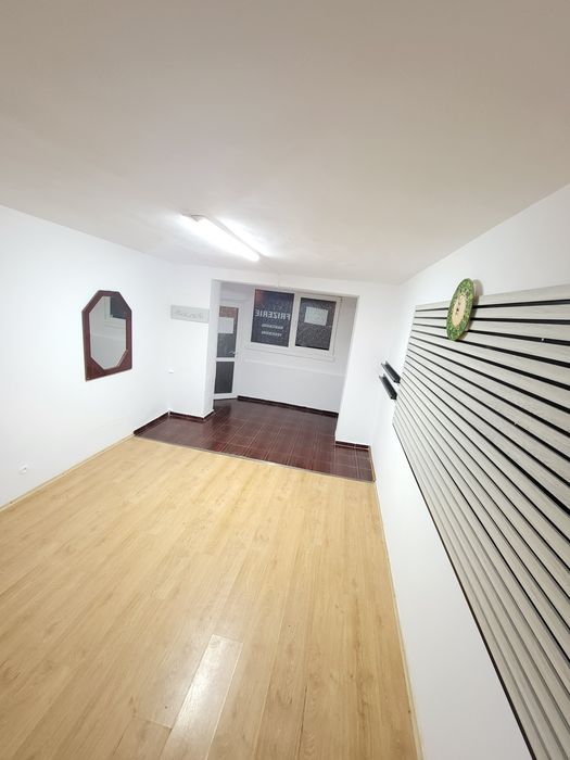 Spațiu de închiriat