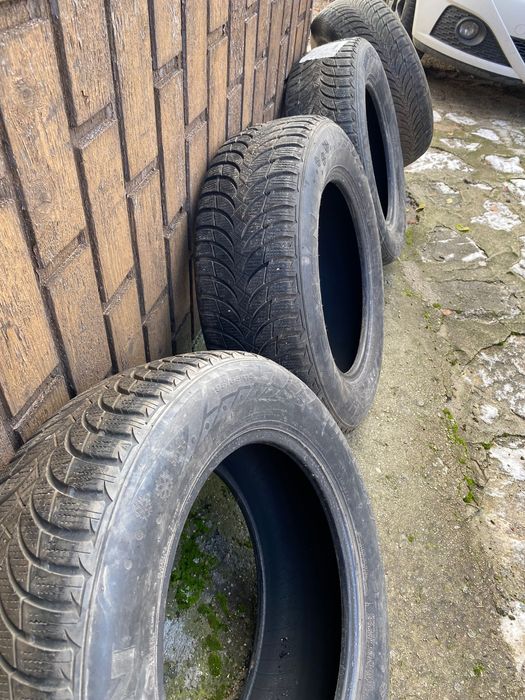 Зимни гуми 15 NEXEN 80лв общо