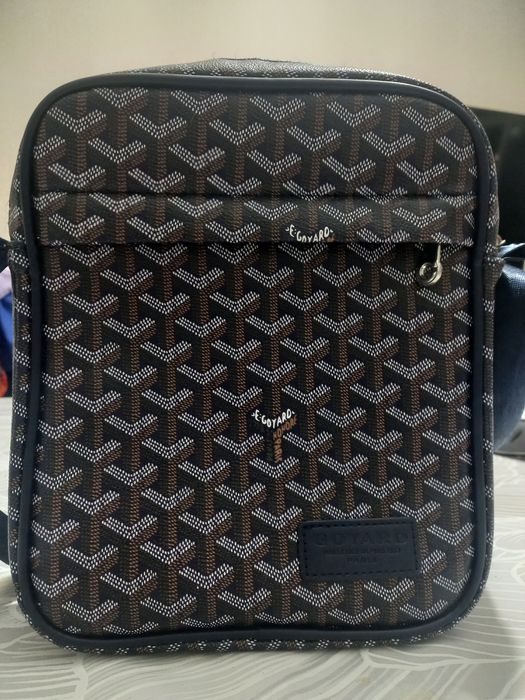 Продаю Goyard барсетка,