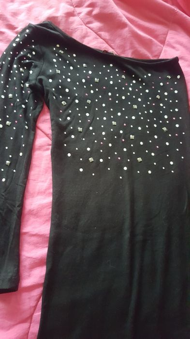 нова рокля с един ръкав