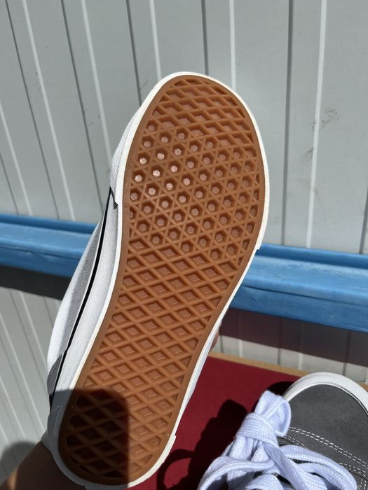 Vans Knu Skool номер 38.5