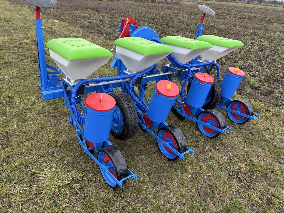 Semanatoare de porumb spc4