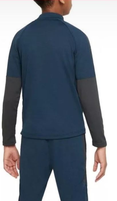 (L 147-158) NIKE Cristiano Ronaldo оригинална горница