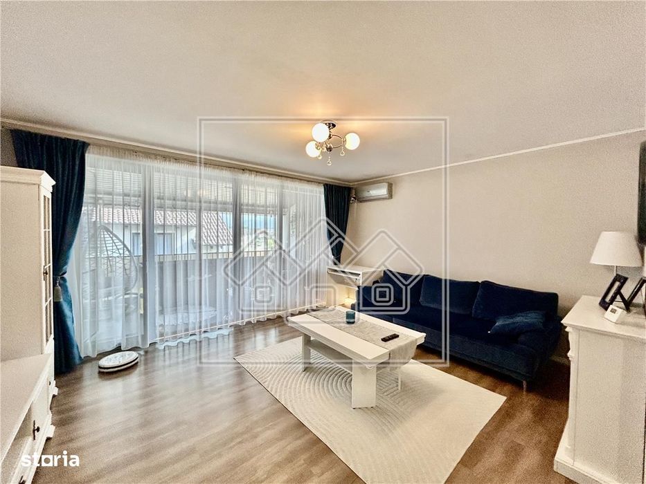 Apartament 3 camere, 77 mpu, terasa 20 mp, 2 locuri parcare, zona buna