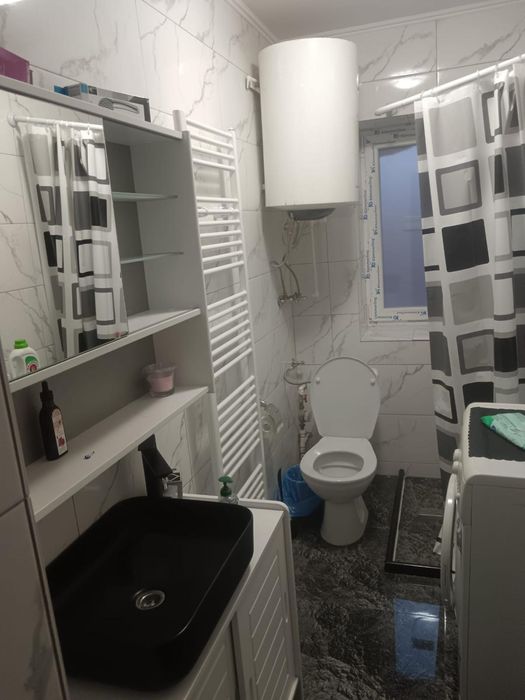 Vând apartament 56 mp cu 2 camere, localitate: Sărmășag.