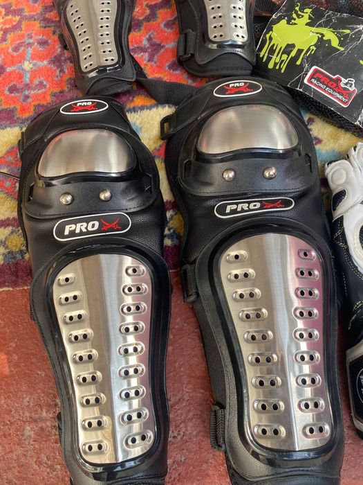 Moto shlem Мотошлем+перчатки и наколенники