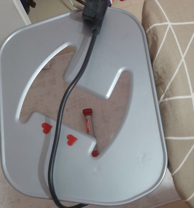 Голяма маса за ютия