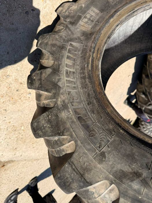 Cauciuc 12.5/80 R18