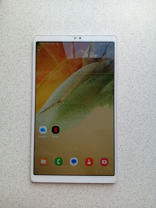 Продам планшет 15 тыс
